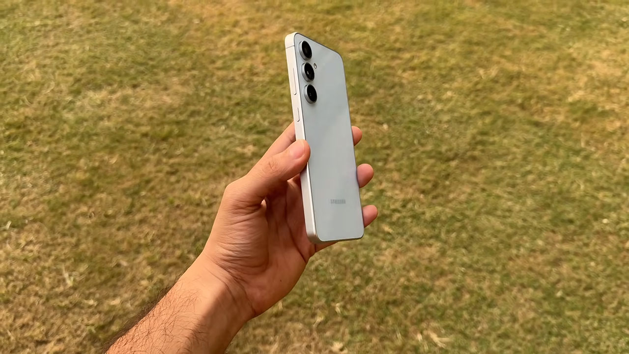 samsung-s24-fe-long-term-review-design